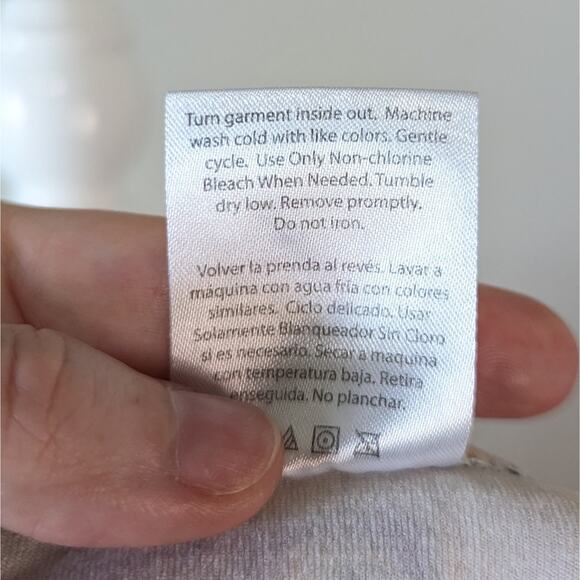 Munki Munki Bon Voyage Postcard Print Wireless Racerback Sports Bra Size Large - Picture 6 of 7